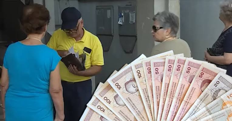 Danas će penzioneri u Federaciji BiH dobiti penzije u uvećanom iznosu za 3,5 posto